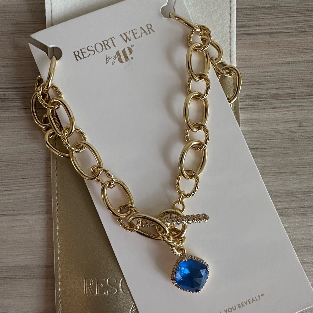 Bomb Party Resort Wear Necklace